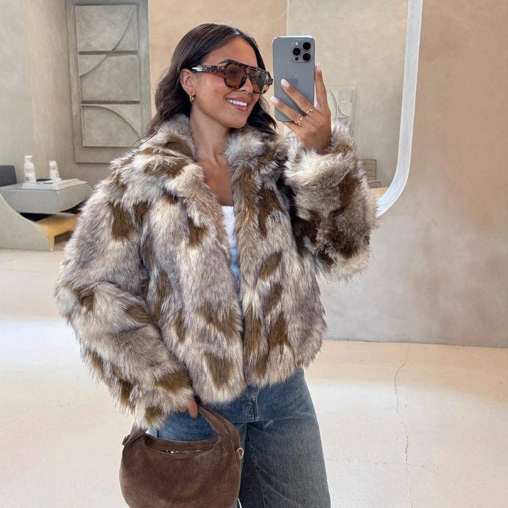 Women's Boxy Short Jacket made of Woven Fur with Natural Fur Look and Wide Shawl Collar Chichicherry