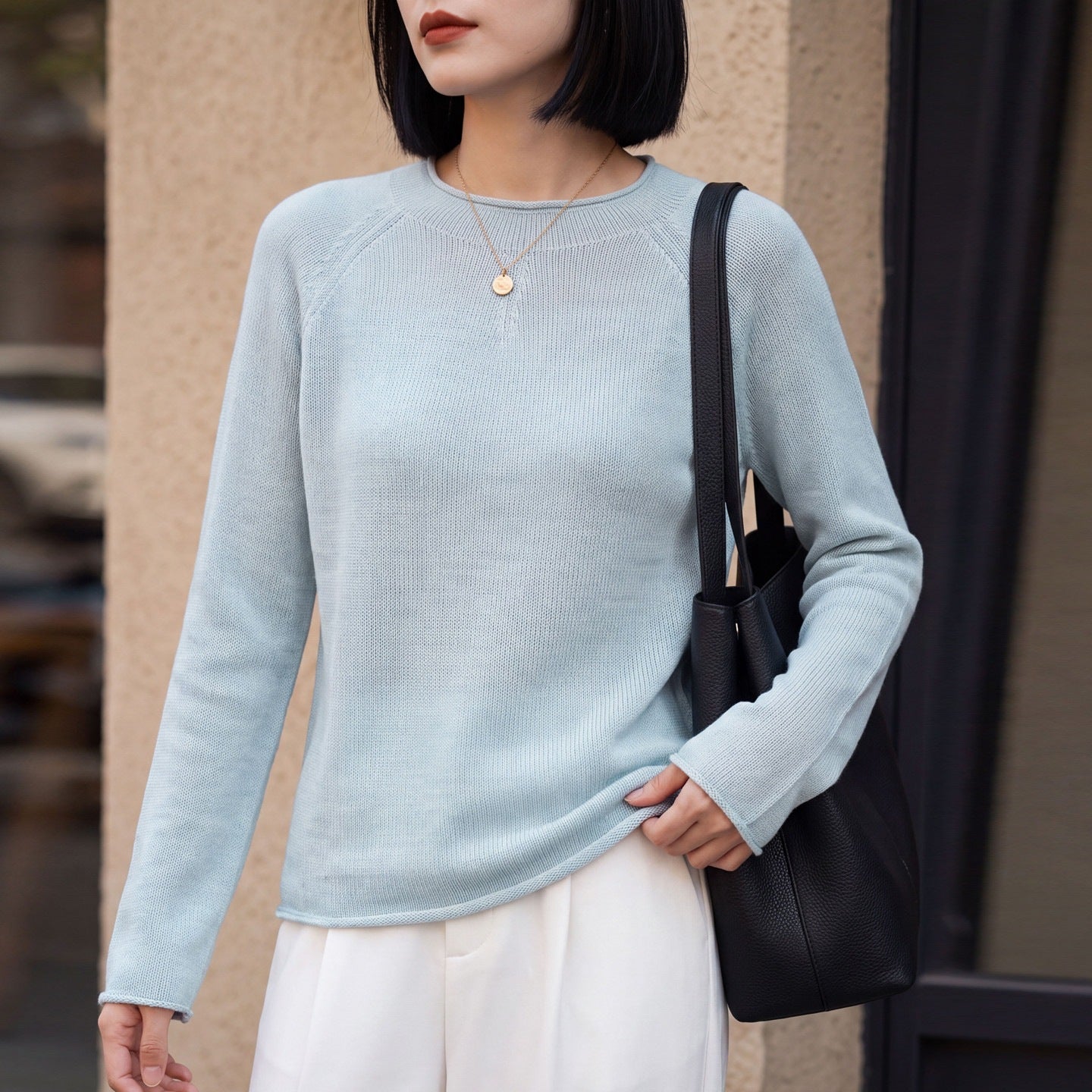 Women Light Round Neck Sweater in Cashmere-Look with Raglan Sleeves Chichicherry