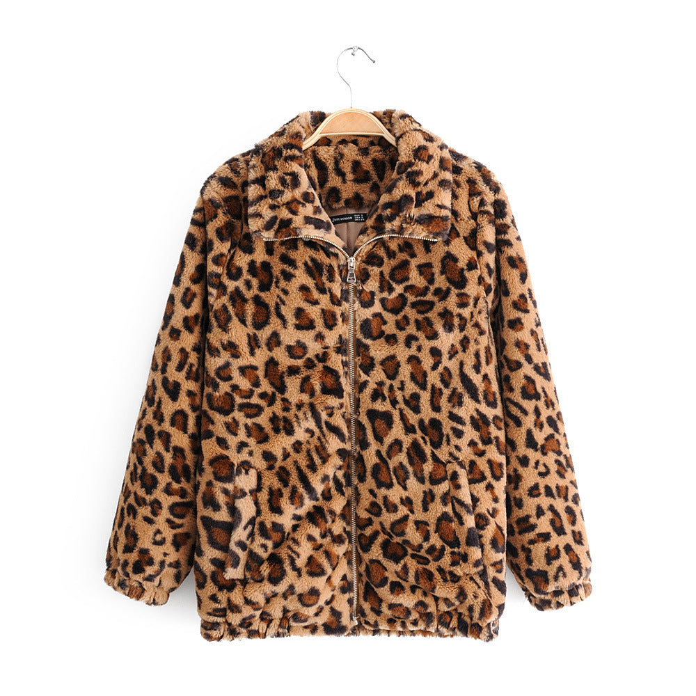 Women's faux fur jacket with leopard print, full zip and elastic hem Chichicherry