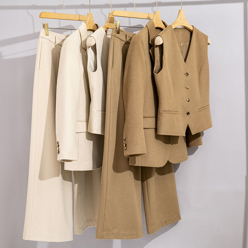 Women Long Cut Wool Blend Blazer with Single Button Closure and Flap Pockets Chichicherry