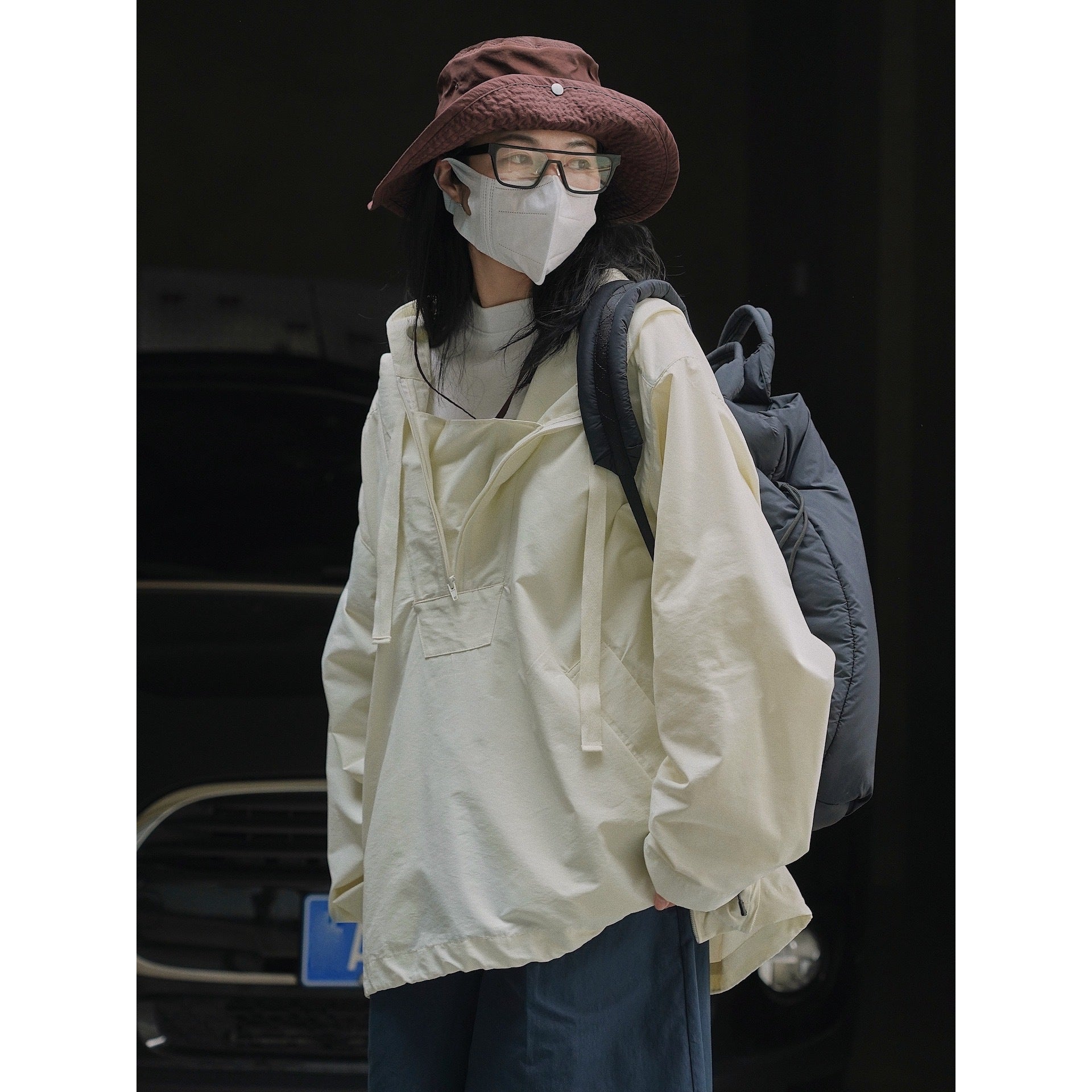 Women's angler hat with wide brim, quilted structure, and adjustable chin strap Chichicherry