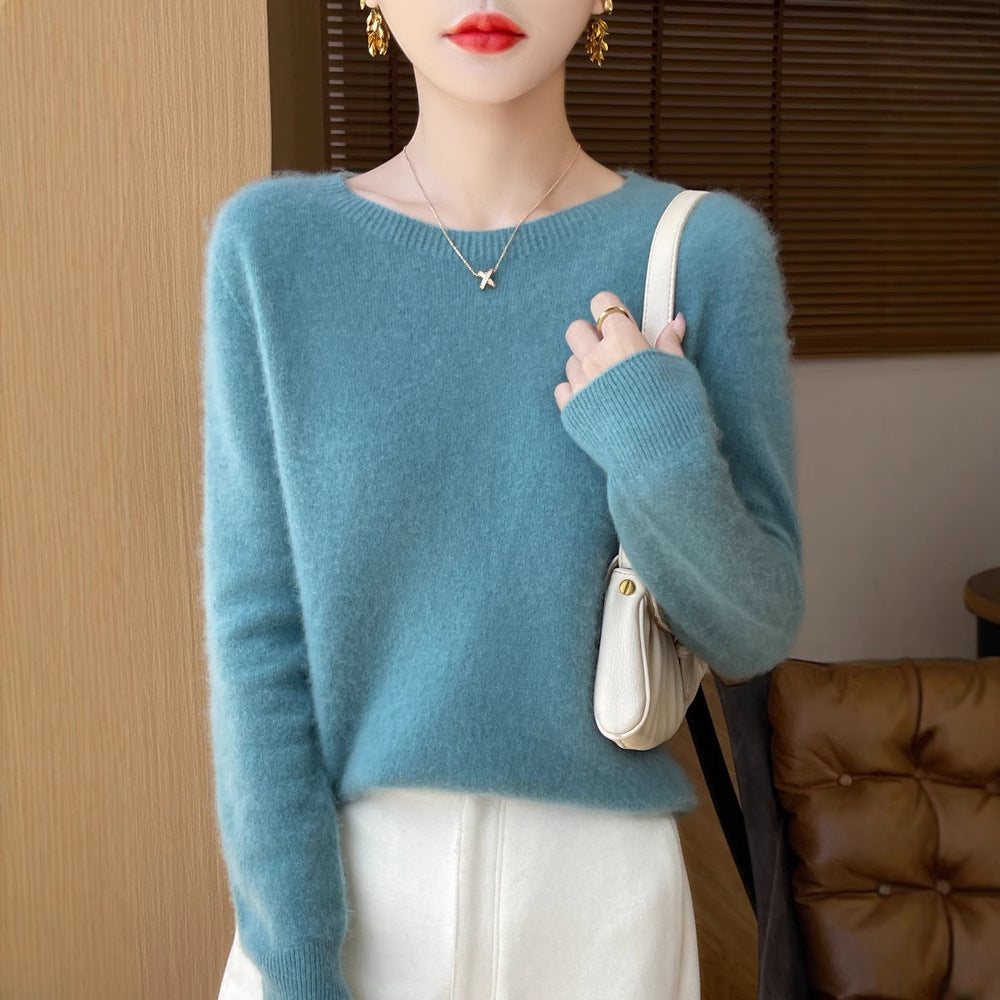Women's Soft Mohair-Effect Round Neck Sweater with Fine Ribbed Hem and Light Oversize Fit Chichicherry