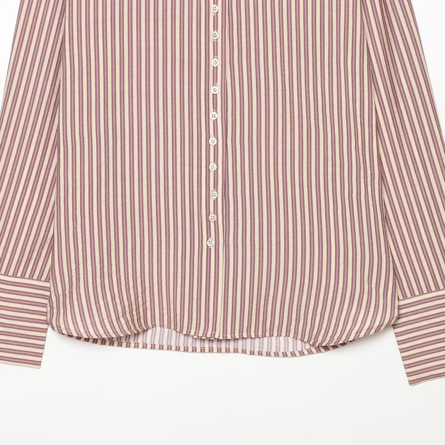 Women's oversized shirt blouse with stand-up collar, full button placket and wide cuffs Chichicherry