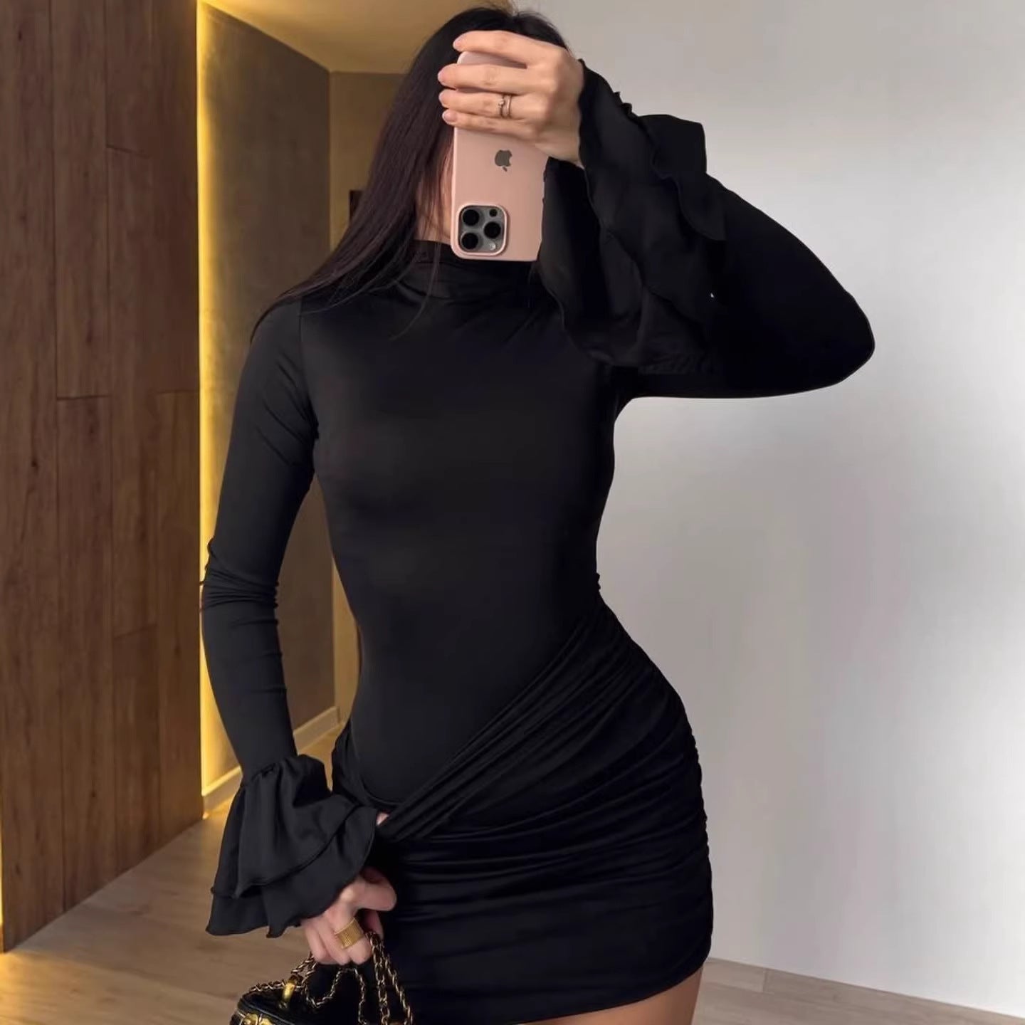 Damen Eng anliegendes Minikleid mit Rüschen-Volantärmeln und geraffter Wickeloptik Chichicherry