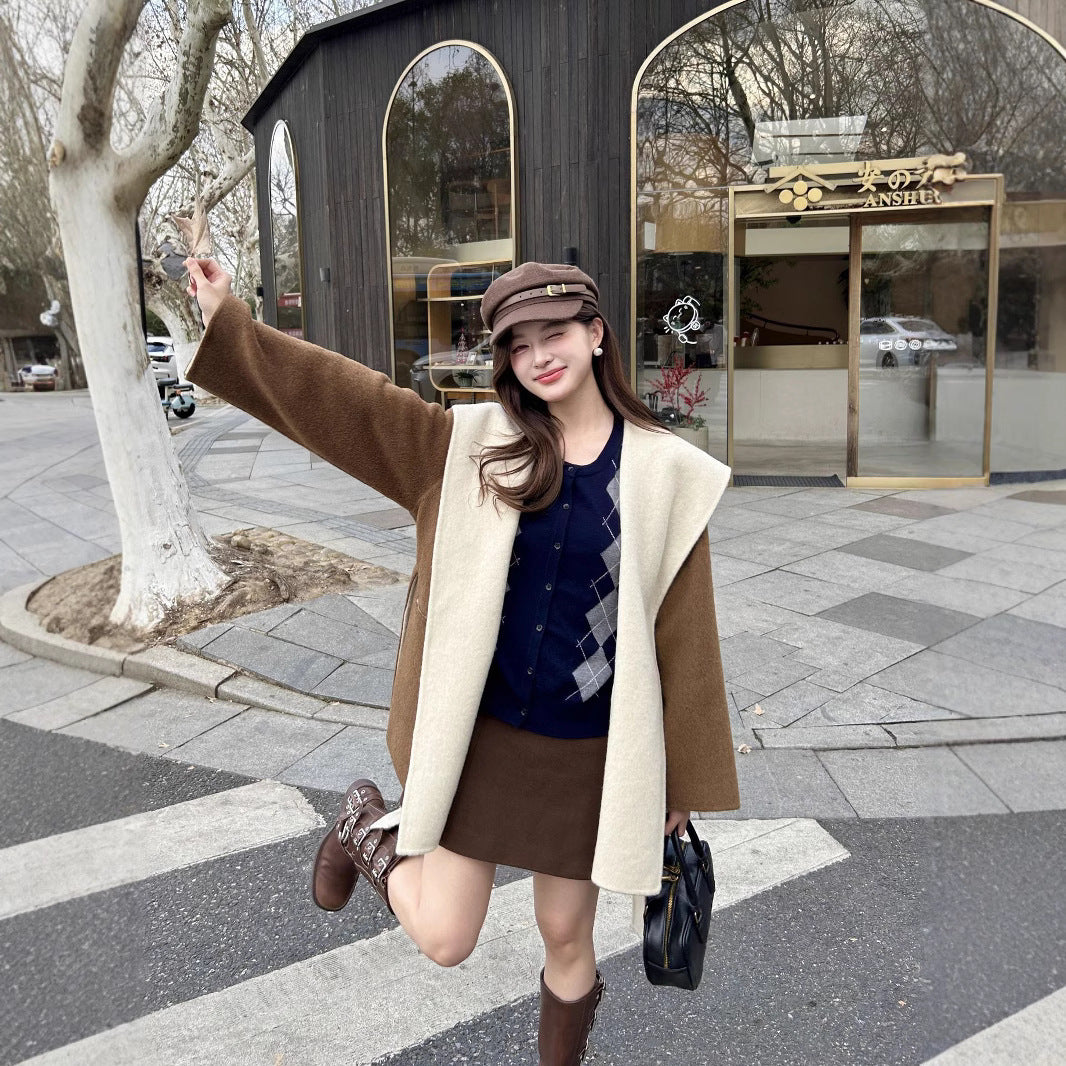 Women Short Wool Coat with Tie Belt and Oversized Shawl Collar Chichicherry