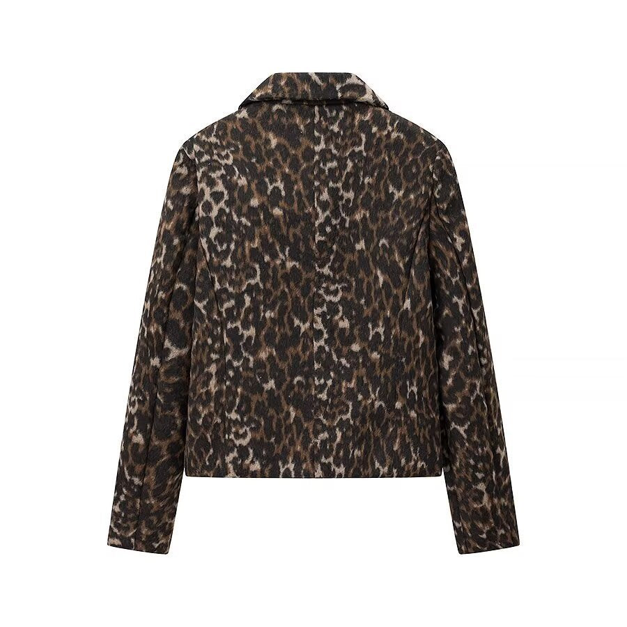Women's Boxy Short Jacket with Leopard Print, Shirt Collar and Patch Pockets Chichicherry