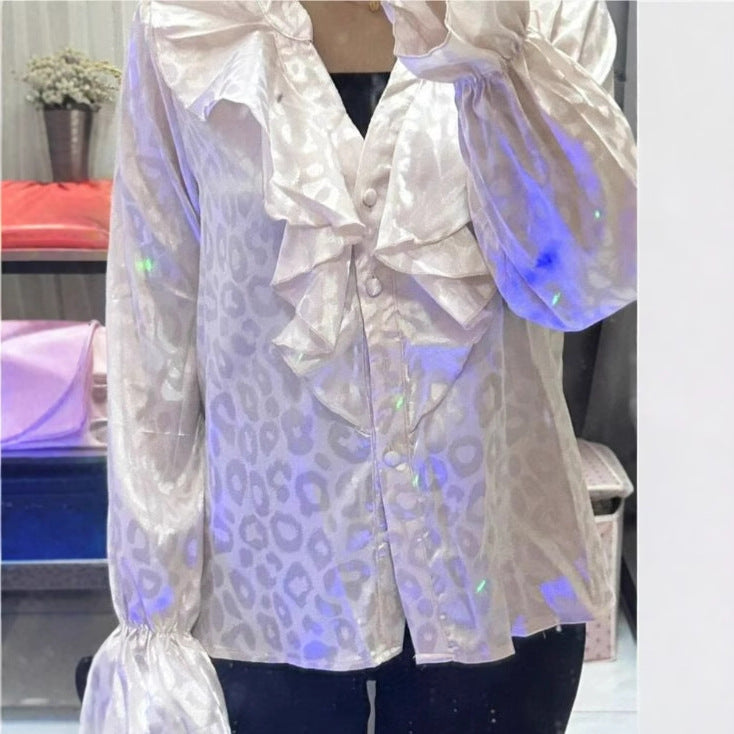 Women Ruffled Blouse made of Chiffon with Jacquard Leopard Pattern Chichicherry