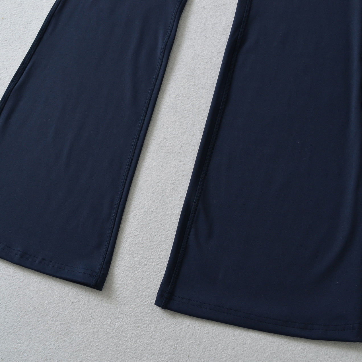Ladies High-Waisted Flared Yoga Pants with Shaped Waist Chichicherry