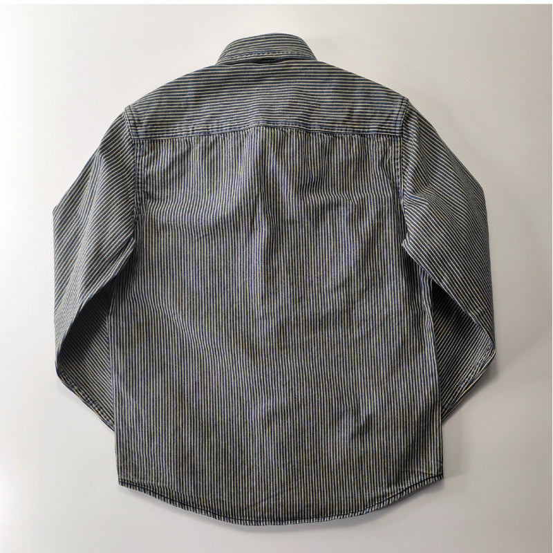 Herren Leichte gestreifte Denim-Worker-Hemdjacke mit aufgesetzten Pattentaschen Chichicherry
