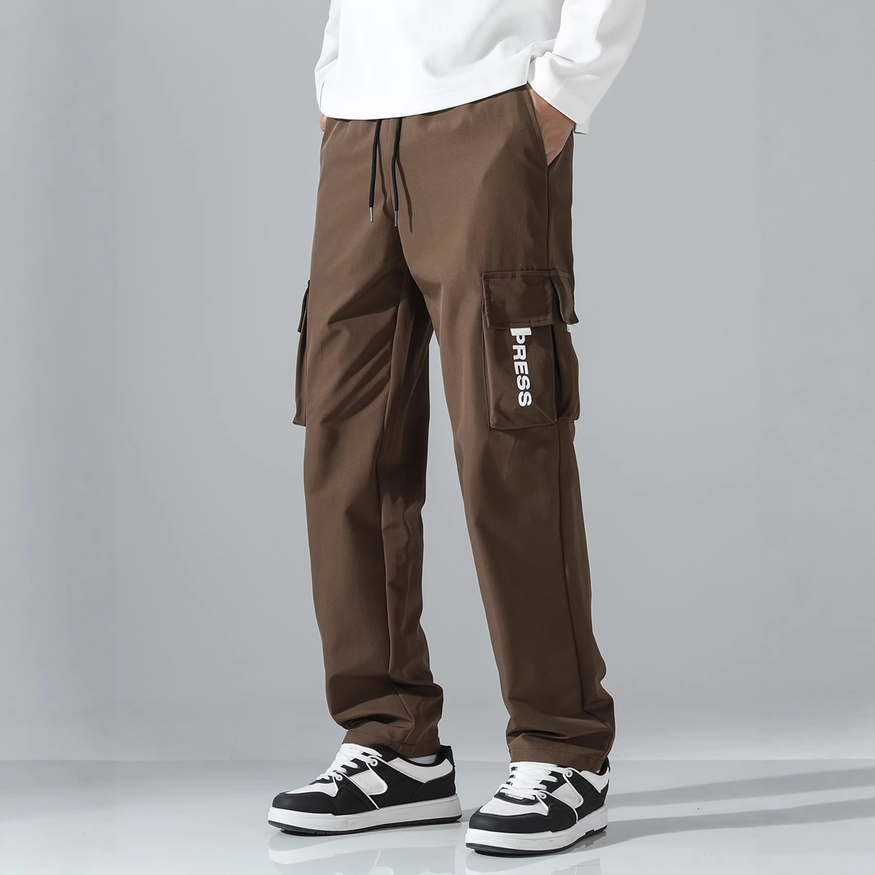 Men's cargo joggers with elastic waistband, side flap & zipper pockets Chichicherry