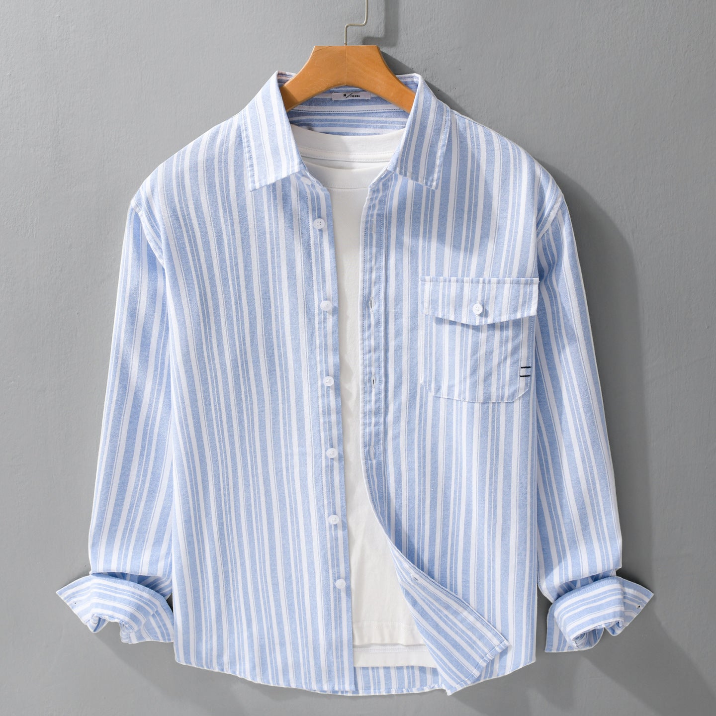 Men's Long-Sleeve Cotton-Linen Striped Shirt in Relaxed Fit with Flap Chest Pocket Chichicherry