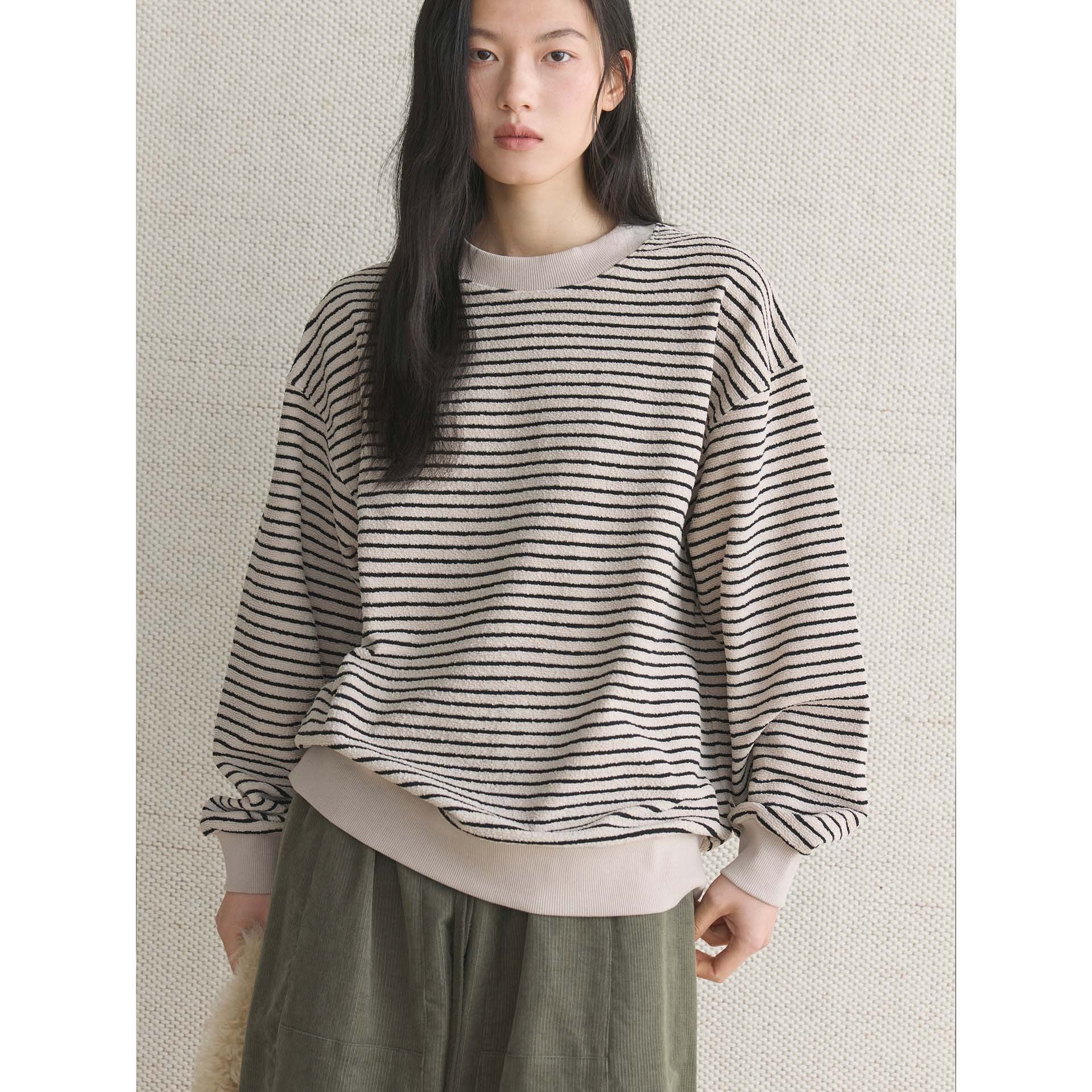 Women Oversize Striped Fine Knit Sweater with Dropped Shoulder Chichicherry