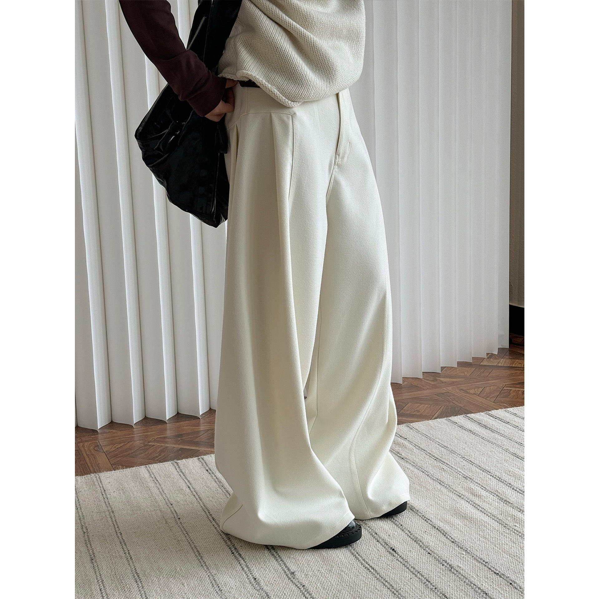 Women High-waisted wide wool-look palazzo trousers with pleats and low crotch Chichicherry