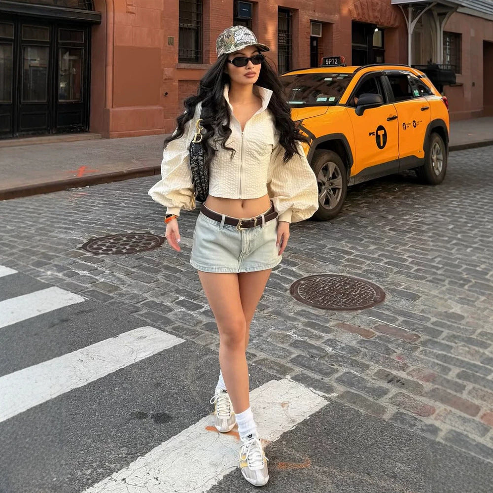 Women's Cropped Puffer Jacket with Tailored Silhouette, Textured Waffle Look and Balloon Sleeves Chichicherry