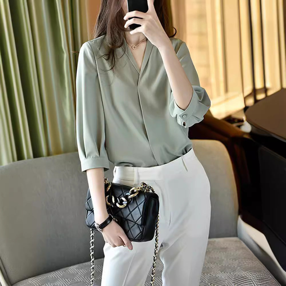 Women Elegant Blouse with Balloon Sleeves Chichicherry