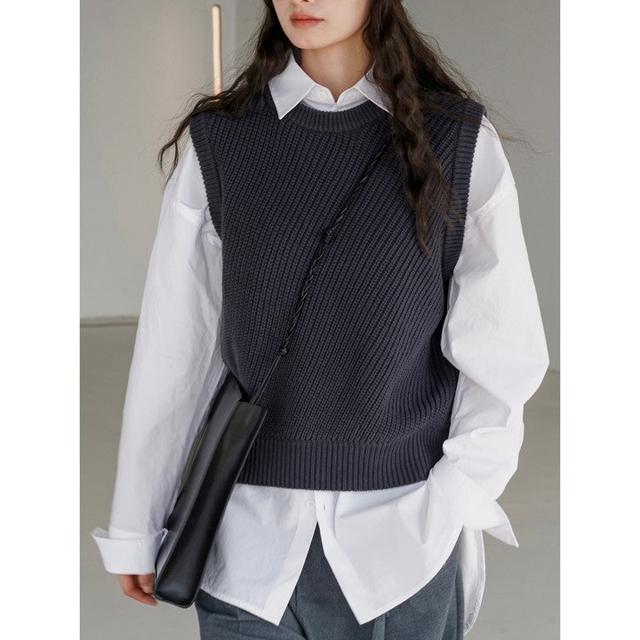 Women Oversized Ribbed Knit Vest made of Cotton Blend with Ribbed Hem Chichicherry