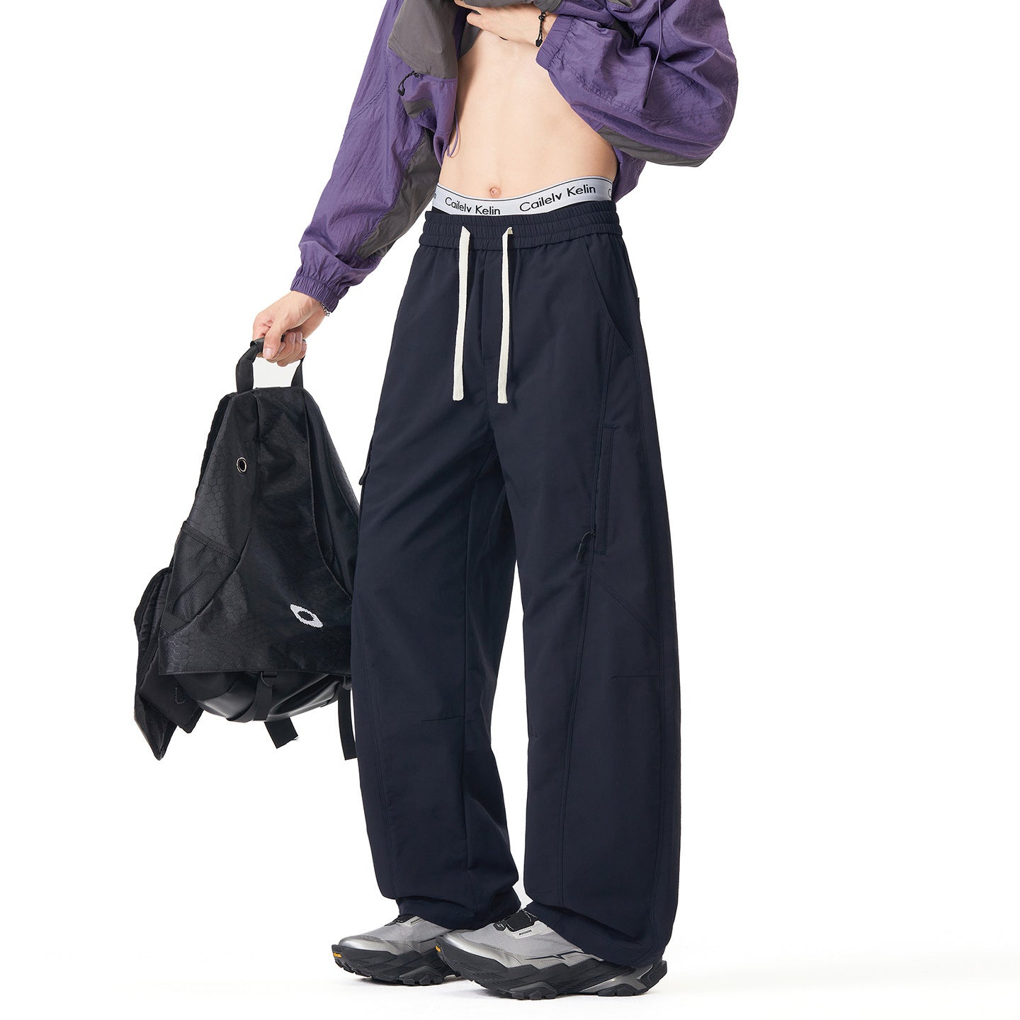 Men's Wide Tech Cargo Pants with Drawstring Waist and Zipper Pockets Chichicherry