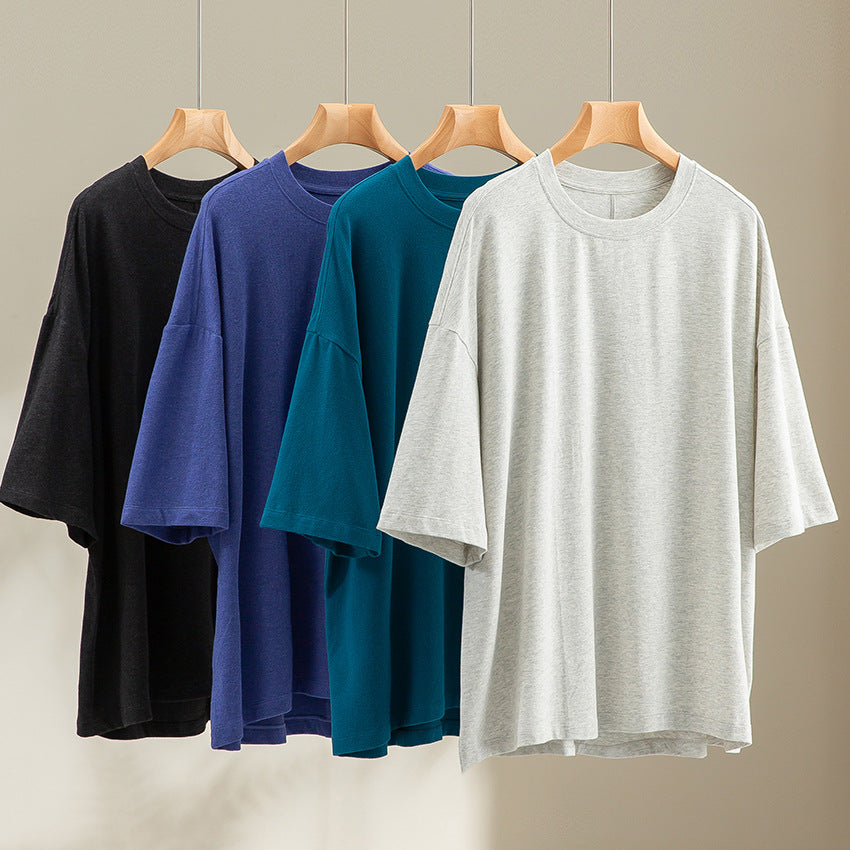 Men's Oversized T-Shirt made of high-quality cotton blend with drop shoulder and loose fit Chichicherry
