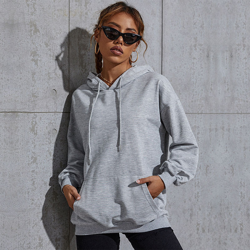 Women's hoodie with statement back print, oversized cut and ribbed cuffs Chichicherry