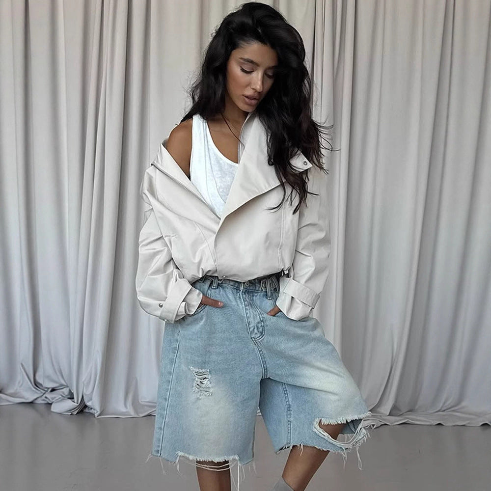 Women's short jacket in oversized look with wide lapels and drawstring waist Chichicherry