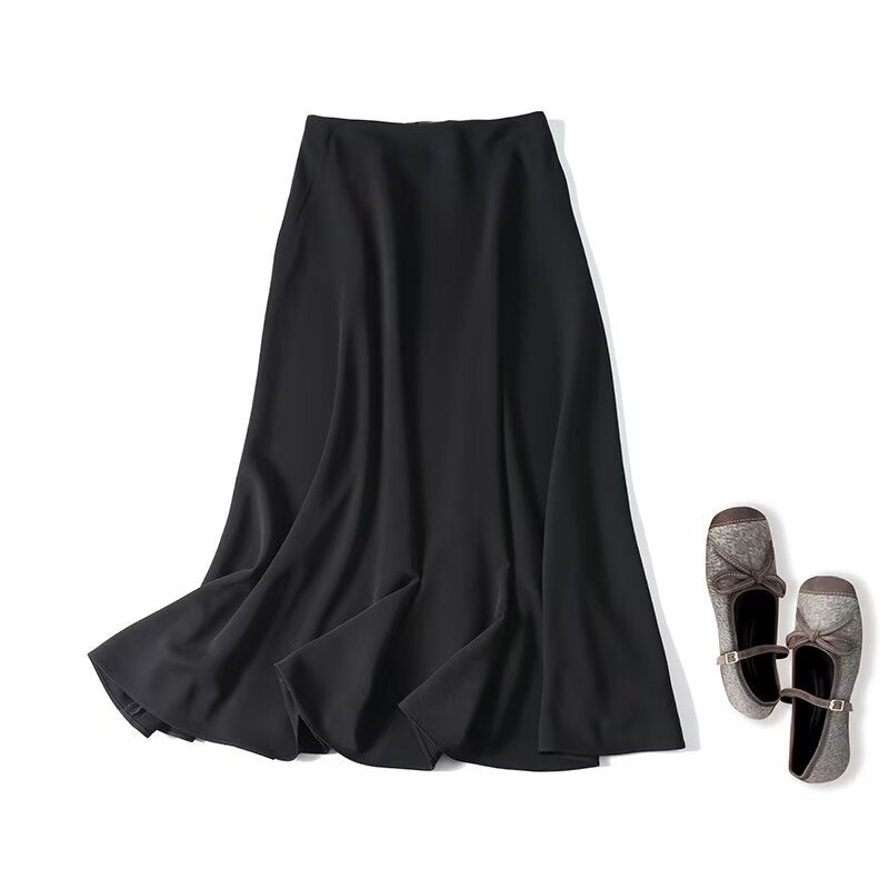 Women's maxi skirt with A-line, high waistband and decorative button placket Chichicherry