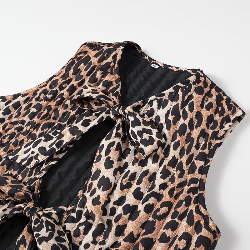 Women's sleeveless chiffon blouse with leopard print and double bow front Chichicherry