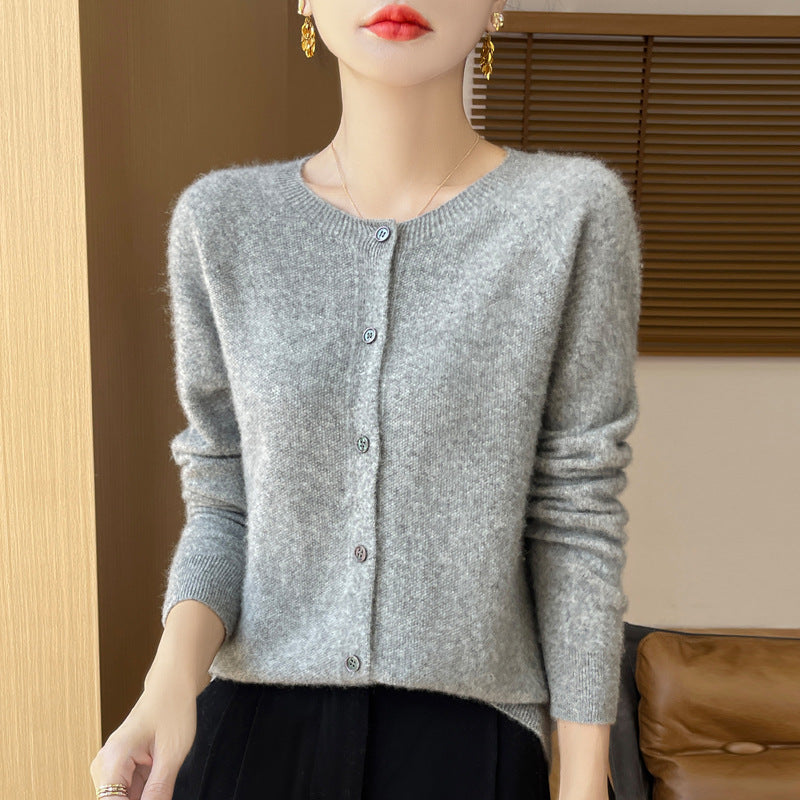 Ladies Cozy Short Cardigan made of Mohair Mix with fine Virgin Wool Structure and Pearly Button Placket Chichicherry