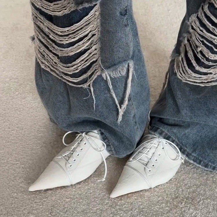 Women's pointed lace-up ballerinas in retro couture style Chichicherry