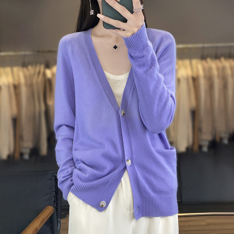 Women's Casual Fine Knit Cardigan with V-Neck, Patch Pockets and Wide Ribbed Hem Chichicherry