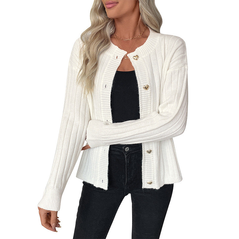 Ladies fine-knit cardigan with ribbed structure and heart-shaped decorative buttons Chichicherry