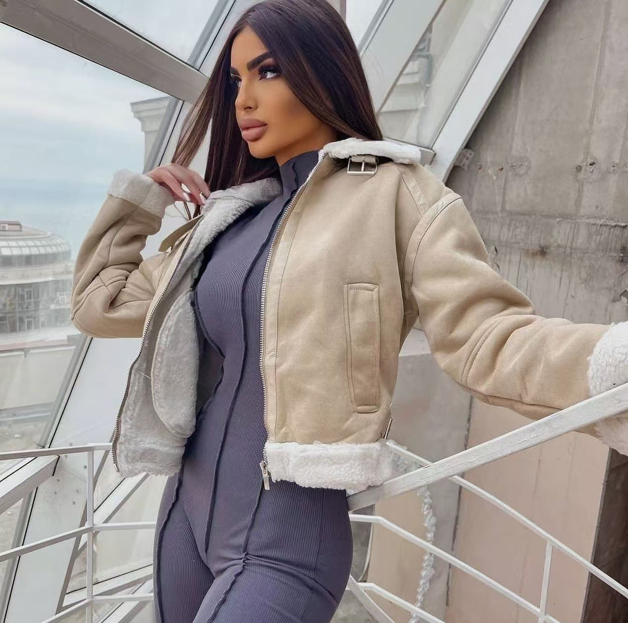 Women's High-Cut Pilot Jacket made of Vegan Leather Look with Teddy Lining and Zipper Chichicherry