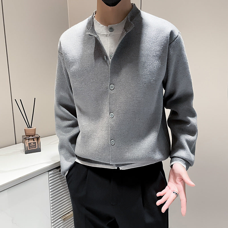Herren Leichter Feinstrick-Cardigan mit Rundhals, Minimaler Optik und Kontrastknopfleiste Chichicherry