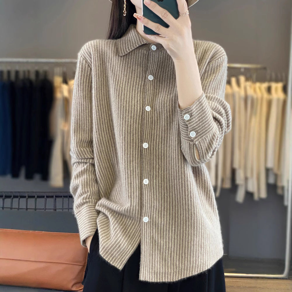 Women's Lightweight Fine Knit Shirt with Polo Collar and Fine Stripes Chichicherry