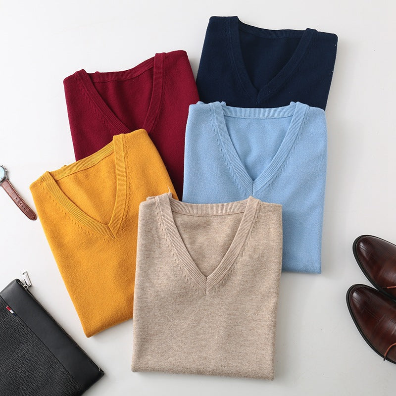 Men's Sleeveless Fine Knit Vest with V-Neck and Fine Cotton Blend Chichicherry