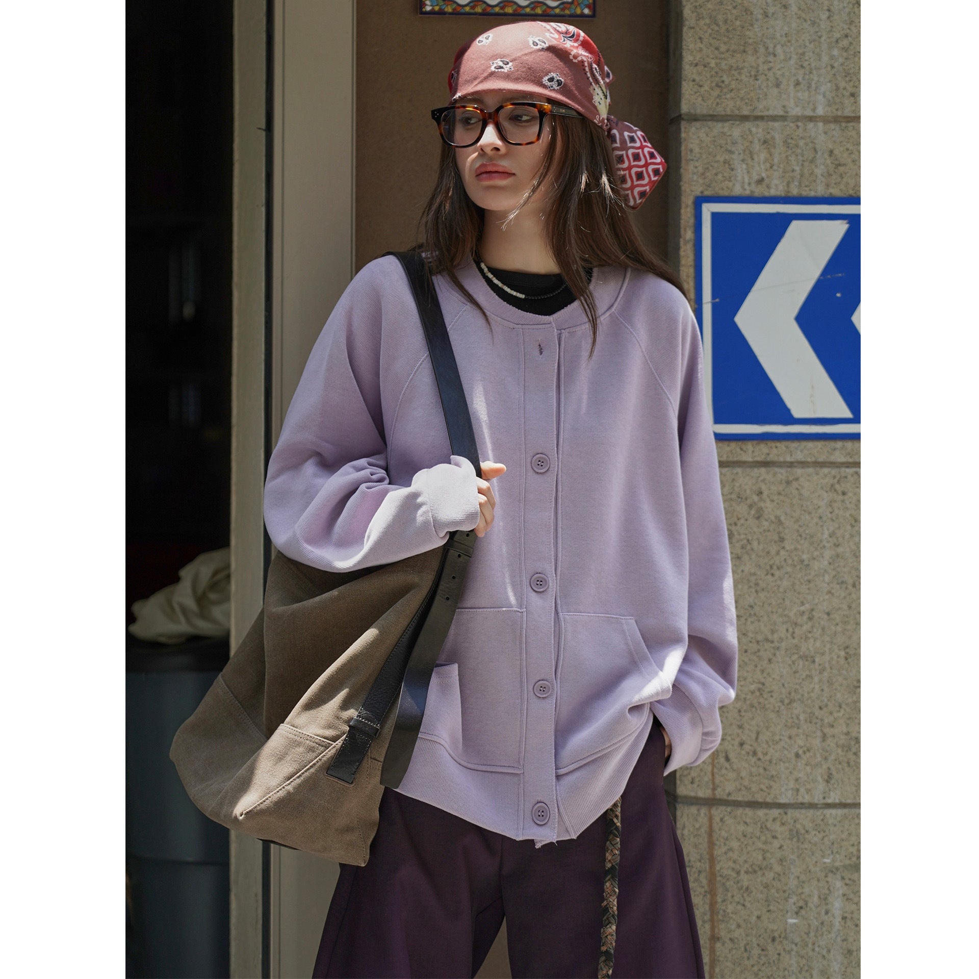 Women Loose Sweat Jacket Cardigan with Button Placket and Kangaroo Pocket Chichicherry