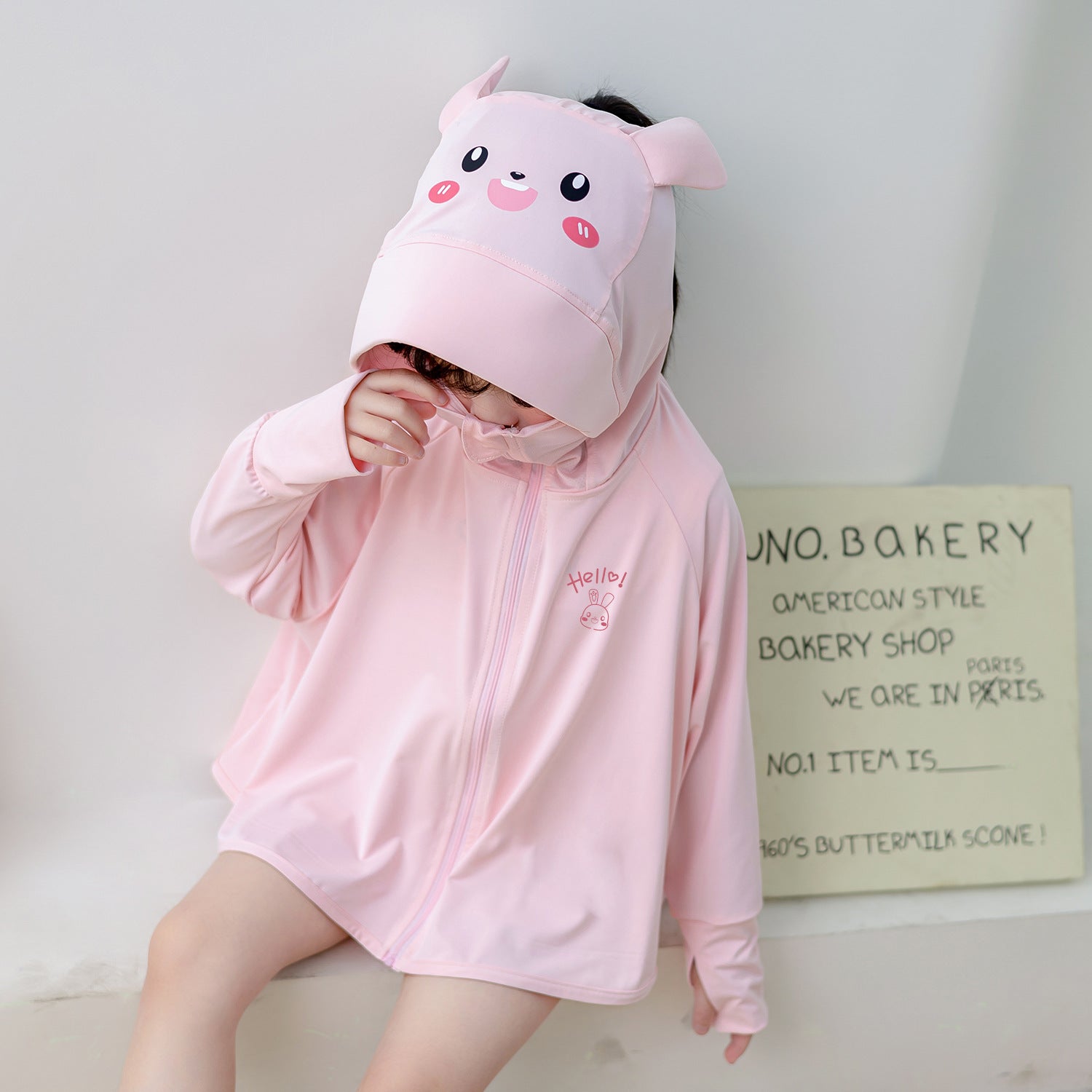 Women's sporty UV protection jacket with hood Chichicherry