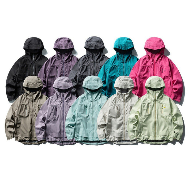 Unisex Technical Softshell Field Jacket with welded seams, four zippered pockets, and extended back part Chichicherry