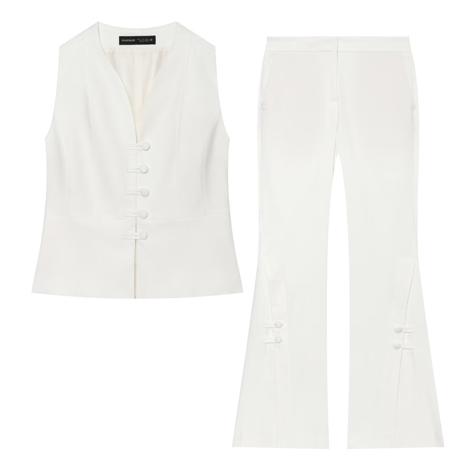 Women's High-Waisted Flared Pants with Decorative Button Closure and Side Pockets Chichicherry
