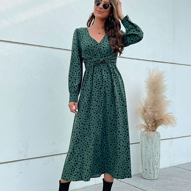 Women's maxi dress with V-neck, wrap waist and fine dotted print Chichicherry