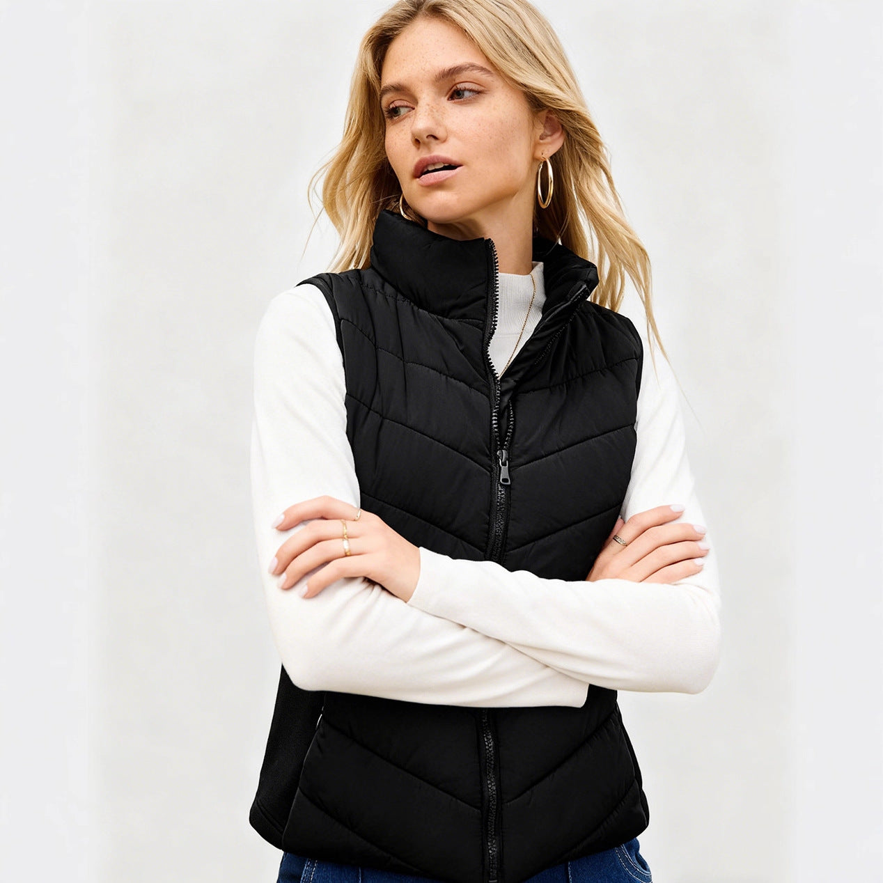 Women padded waistcoat with high stand-up collar Chichicherry