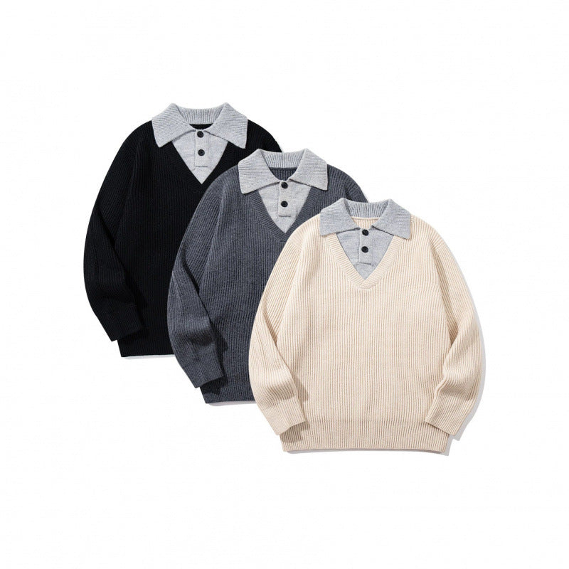 Unisex chunky knit boxy sweater with V-neck and contrasting polo button collar Chichicherry