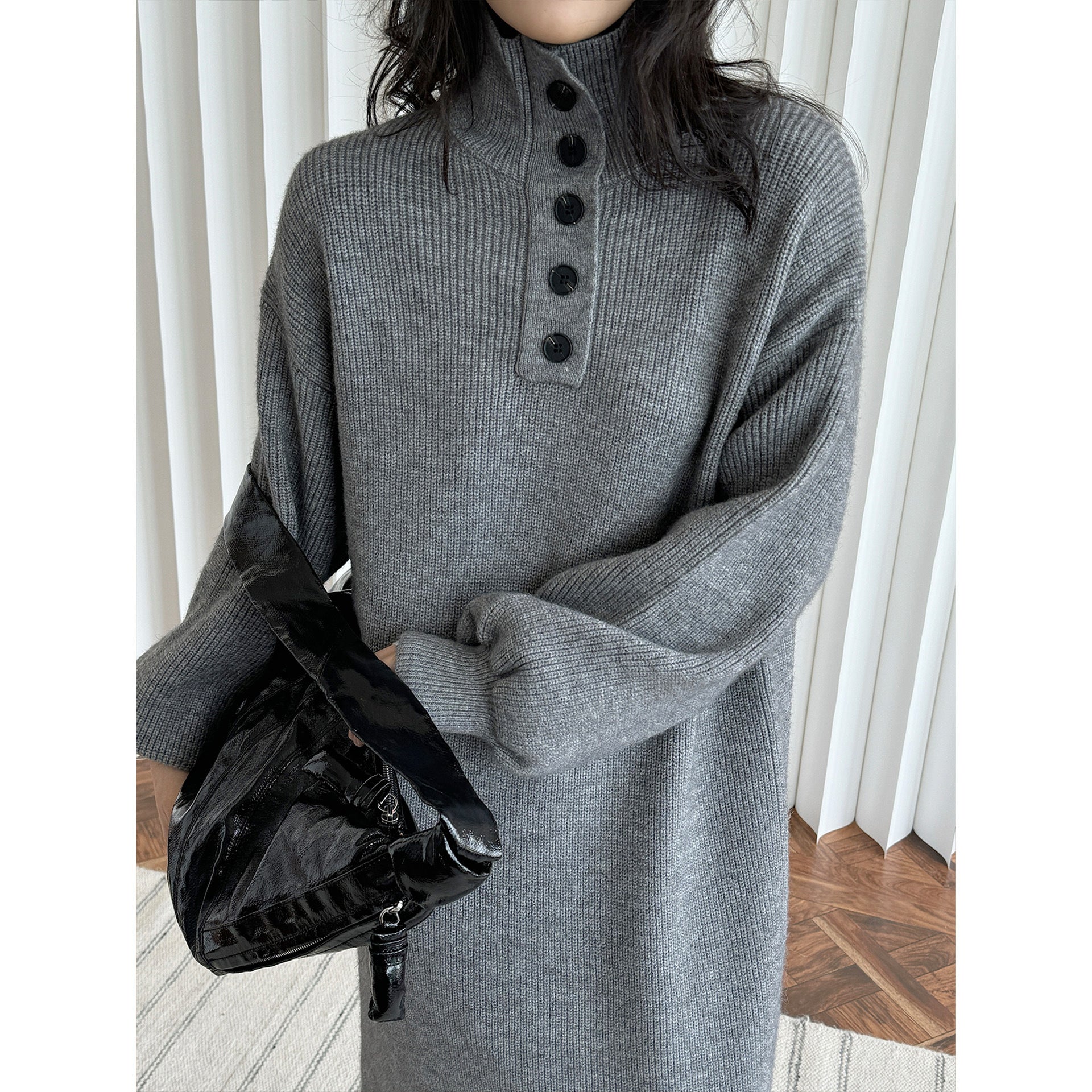 Ladies knit dress with button placket at the stand collar and ribbed texture Chichicherry