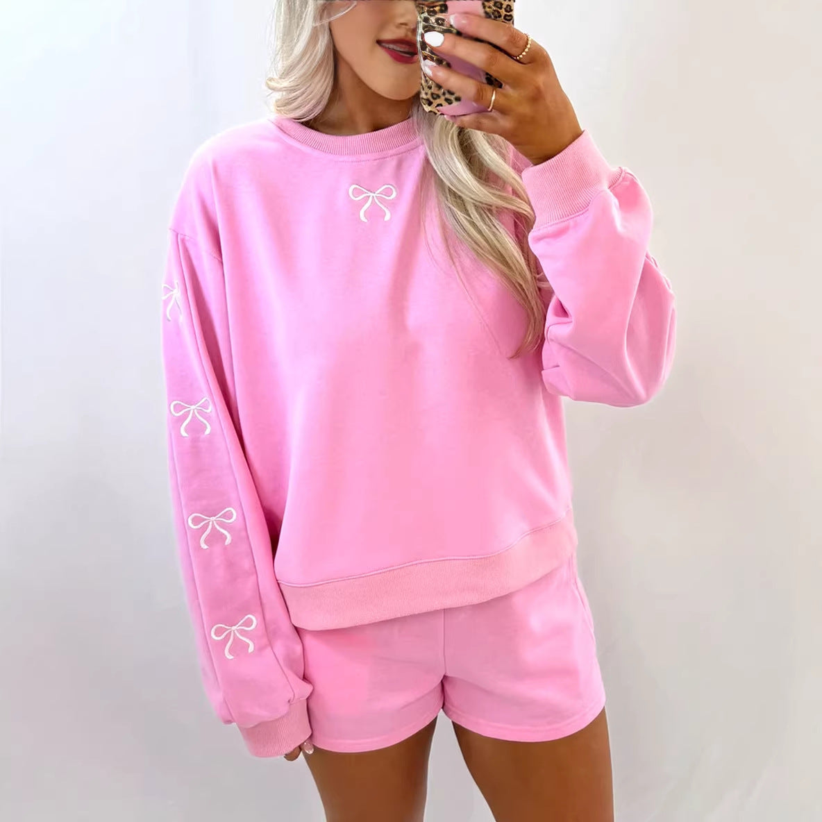 Women's cozy lounge sweat set with shorts and embroidered bows Chichicherry