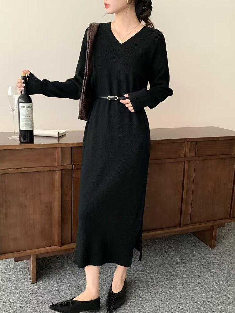 Women Long Fine Knitted Midi Dress with V-Neck, Side Slit and Relaxed Silhouette Chichicherry