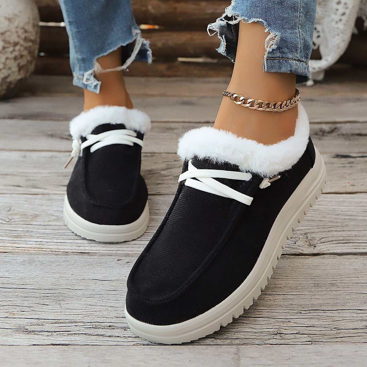 Women's Insulated Slip-On Mules with Teddy Lining and Textured Platform Sole Chichicherry