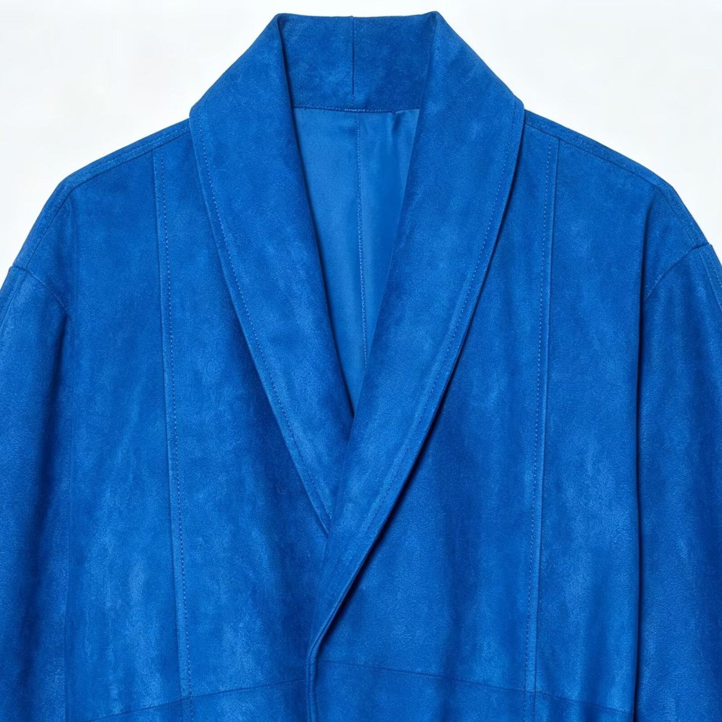 Women's short jacket in kimono style made of velour look with shawl collar and tie belt Chichicherry