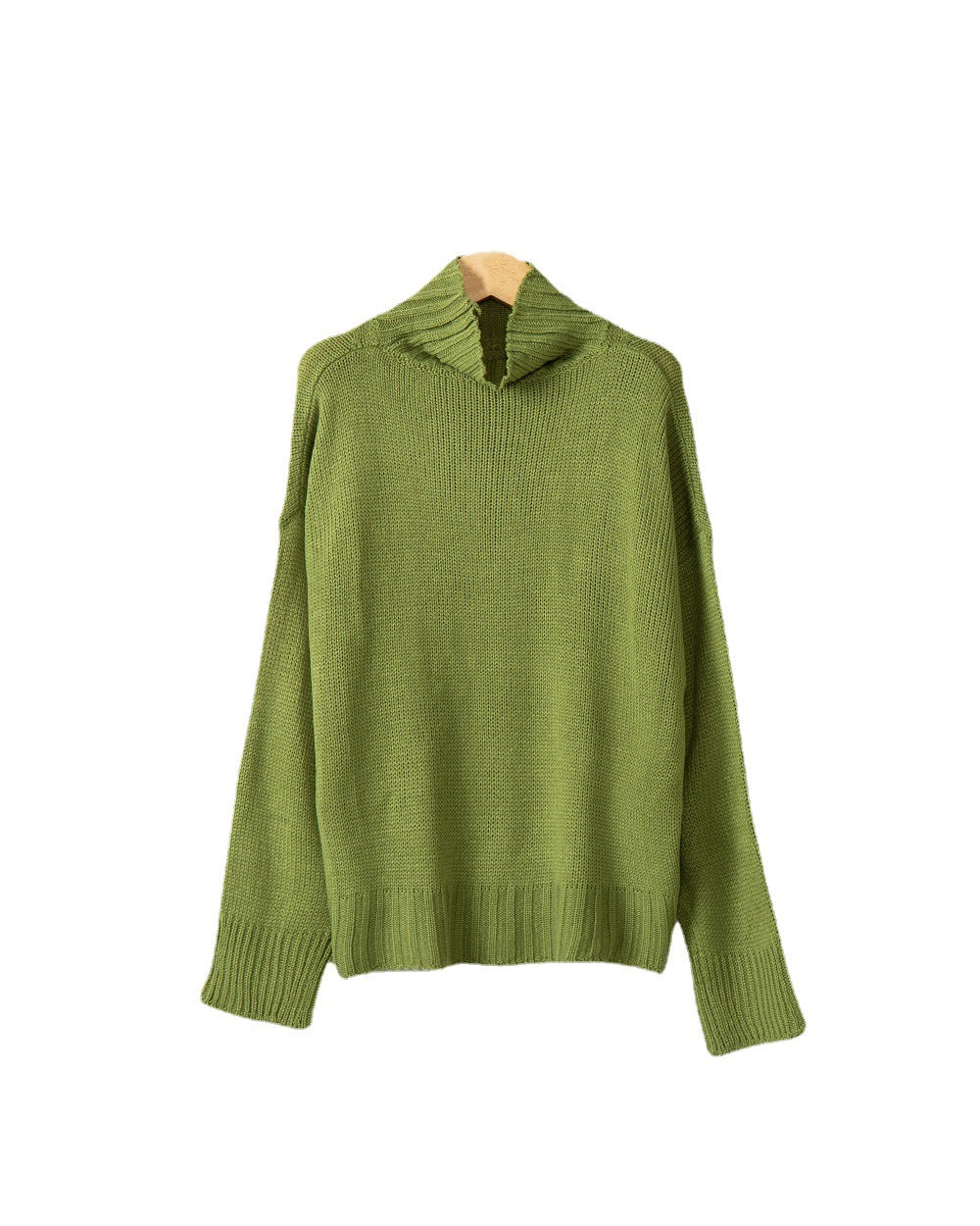 Women's turtleneck sweater made of chunky knit with oversized cut Chichicherry