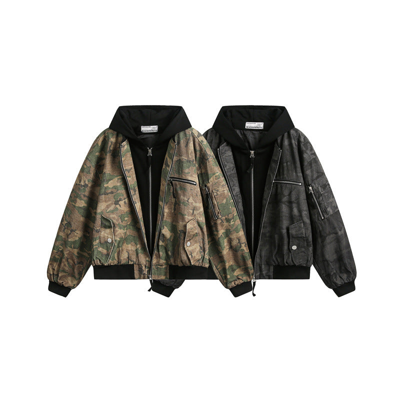 Men's short-cut oversized bomber in layer look with integrated hood and camouflage jacquard fabric