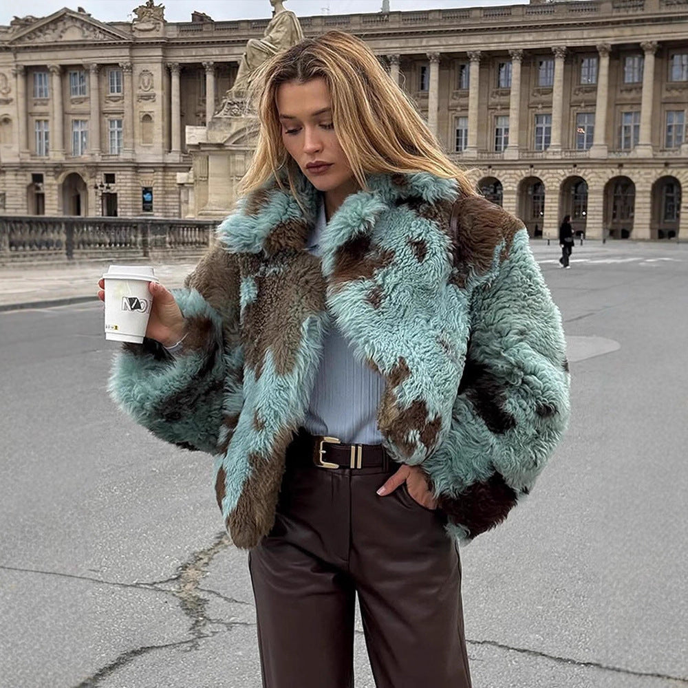 Women's Cropped Faux Fur Coat with Voluminous Shawl Collar Chichicherry