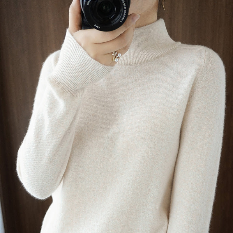 Women's mock neck pullover made of fluffy angora blend with a relaxed balloon sleeve silhouette Chichicherry